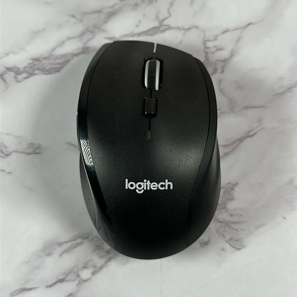Logitech Mouse With 2 Batteries